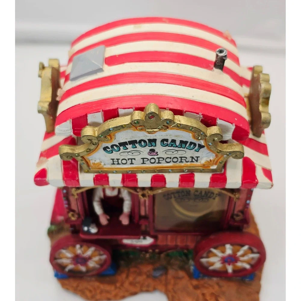Lemax Village Collection Cotton Candy Hot Popcorn Wagon Carnival Figurine Flaw